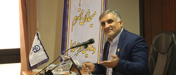 دکتر قنبری در جمع معاونان توسعه منابع، دانشجویی و هماهنگی امور :

فلسفه وجودی معاونت دانشجویی پشتیبانی از دانشجو است 2