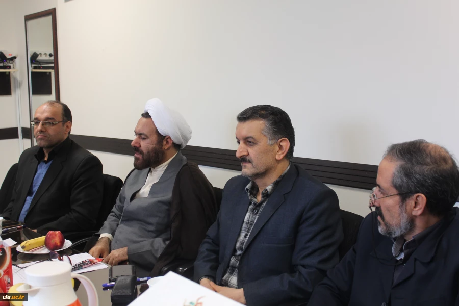 برگزاری جلسه هماهنگی فعالیت های حوزه معاونت دانشجویی و معاونت فرهنگی 5