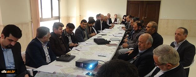 در دومین روز نشست معاونان توسعه منابع و هماهنگی امور برگزار شد:

کارگاه های تخصصی پیرامون امور دانشجویی، تربیت بدنی و مشاوره، بهداشت و سلامت 6