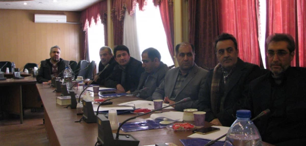 کارگاه آموزشی مراقبت های بهداشتی و پیشگیری از بیماری پوستی در پردیس های تبریز برگزار شد
 4