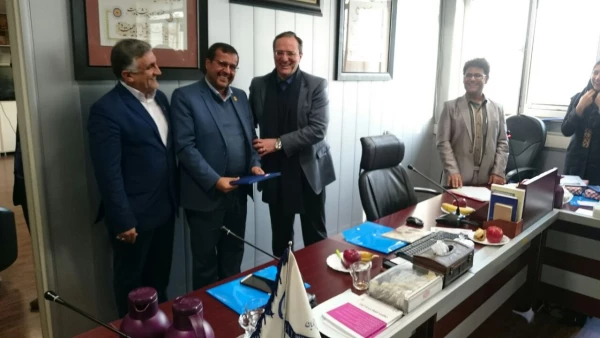 همزمان با دهه مبارکه فجر:

افتتاح رسمی سامانه کارنامه سلامت 2