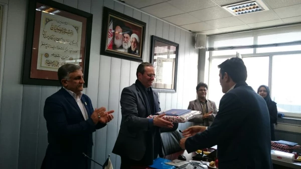 همزمان با دهه مبارکه فجر:

افتتاح رسمی سامانه کارنامه سلامت 2