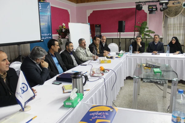 در نشست کارشناسان نظارت و مدیران گروه های آموزشی با نمایندگان مجلس مطرح شد:

هزینه در آموزش و پرورش و دانشگاه فرهنگیان  معنا ندارد، صرف بودجه در این جا سرمایه گذاری است 2