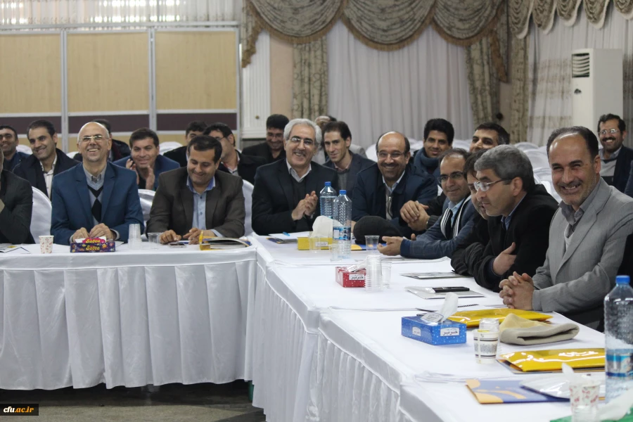 در نشست کارشناسان نظارت و مدیران گروه های آموزشی با نمایندگان مجلس مطرح شد:

هزینه در آموزش و پرورش و دانشگاه فرهنگیان  معنا ندارد، صرف بودجه در این جا سرمایه گذاری است 7