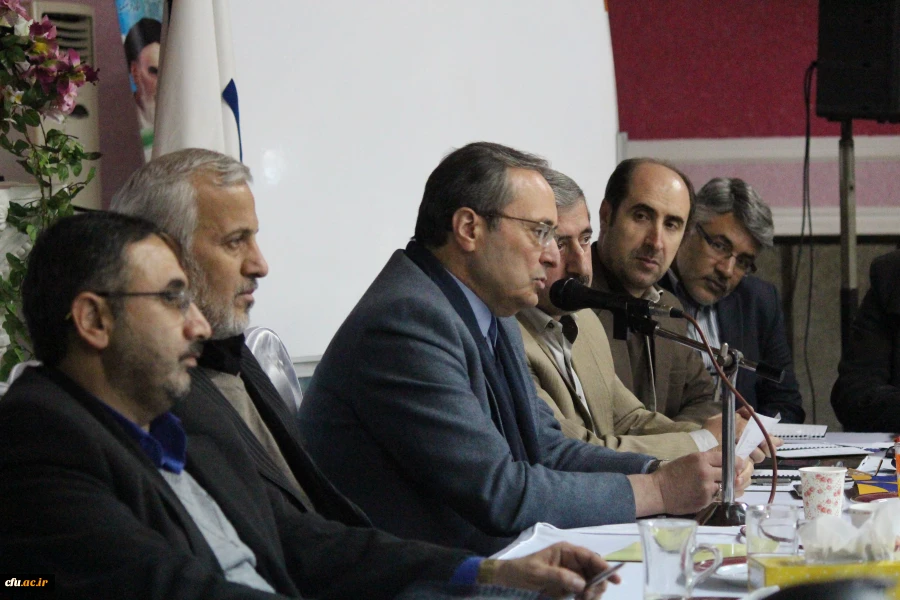 در نشست کارشناسان نظارت و مدیران گروه های آموزشی با نمایندگان مجلس مطرح شد:

هزینه در آموزش و پرورش و دانشگاه فرهنگیان  معنا ندارد، صرف بودجه در این جا سرمایه گذاری است 9