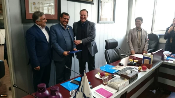 همزمان با دهه مبارکه فجر:

افتتاح رسمی سامانه کارنامه سلامت 4