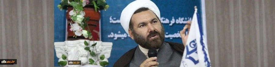 معاون فرهنگی و اجتماعی دانشگاه در دوره بالندگی حرفه ای:

دانش افزوده مهمترین ارزش افزوده ی تربیت معلم است 2