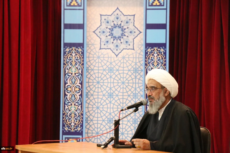 آیت الله صفایی بوشهری در دوره توانمند سازی کارشناسان فرهنگی دانشگاه فرهنگیان:

مهمترین جهاد درشرایط کنونی جهاد فرهنگی است 3