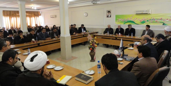 با حکم سرپرست دانشگاه فرهنگیان انجام شد: 

انتصاب سرپرست پردیس شهید رجایی قزوین
 2