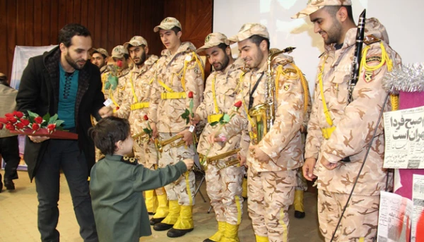 به همت پردیس بنت الهدی صدر اردبیل  برگزار شد:

همایش"منزلت زن،تحکیم بنیان خانواده،سبک زندگی ایرانی،اسلامی" 
 3