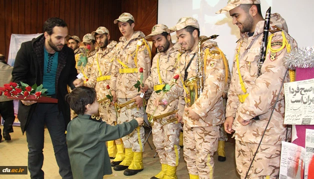 به همت پردیس بنت الهدی صدر اردبیل  برگزار شد:

همایش"منزلت زن،تحکیم بنیان خانواده،سبک زندگی ایرانی،اسلامی" 
 3
