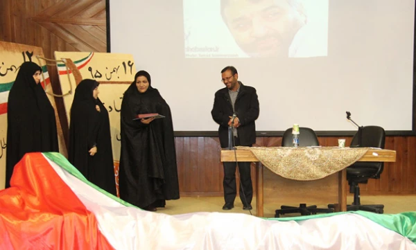 به همت پردیس بنت الهدی صدر اردبیل  برگزار شد:

همایش"منزلت زن،تحکیم بنیان خانواده،سبک زندگی ایرانی،اسلامی" 
 4