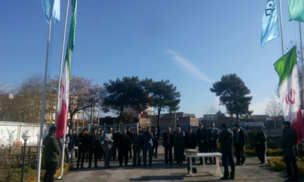 برنامه های ایام الله فجر در پردیس آیت الله خامنه ای گرگان:

تجدید میثاق با آرمان های شهدا و نواخته شدن زنگ انقلاب 
 3