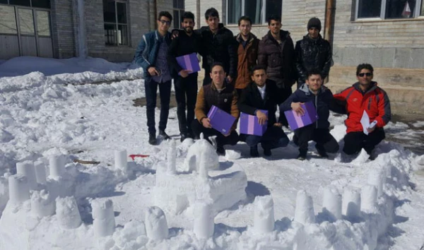 برگزاری کارگاه و مسابقه حجم سازی با برف  در مرکز آزادگان نیر  2