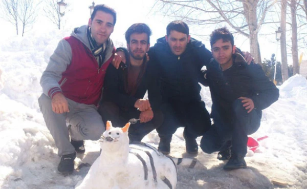 برگزاری کارگاه و مسابقه حجم سازی با برف  در مرکز آزادگان نیر  4