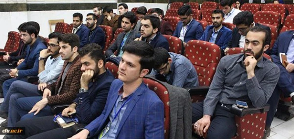 دکتر قنبری در آیین افتتاحیه سومین همایش کشوری دبیران منتخب شورای صنفی رفاهی و نمایندگان تشکل های اسلامی:

همگرایی و هم اندیشی دانشجومعلمان در راستای ارتقاء سطح خدمات آموزش و فرهنگی دانشگاه، طی برگزاری چنین دوره هایی محقق می شود 2