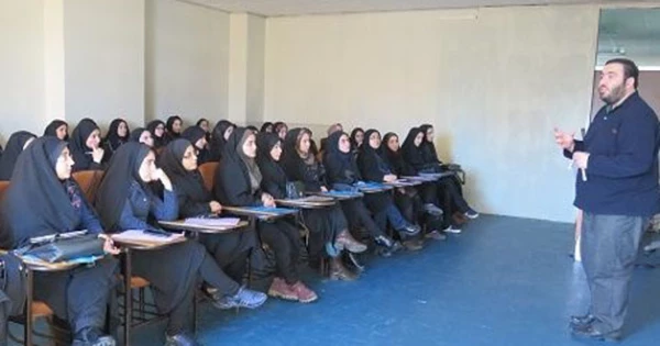 در پردیس علّامه طباطبایی برگزار شد:

نخستین دوره ی آموزش سواد فضای مجازی ویژه ی دانشجویان دانشگاه های اردبیل
 2