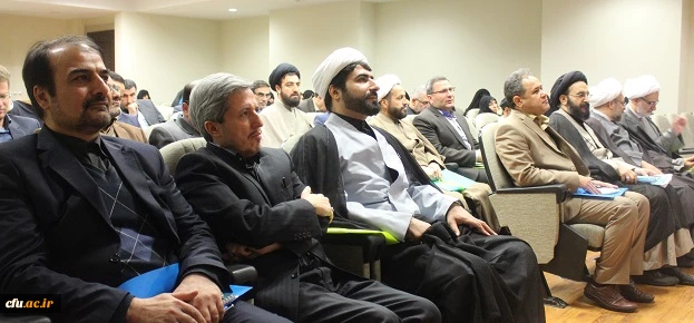 در مجتمع آدینه آغاز بکار کرد: 

نشست مشترک و دوره آموزشی مسئولان دفاتر نهاد رهبری و معاونان گروه معارف در پردیس های دانشگاه فرهنگیان 2