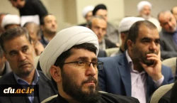 دکتر مهرمحمدی در نشست مسئولان دفاتر نهاد نمایندگی مقام معظم رهبری و معاونان گروه معارف

تربیت دینی به دنبال دین دار شدن یا حاکمیت  توام با معرفت آموزه های دینی بر  رفتار، گفتار و پندار افراد است 2