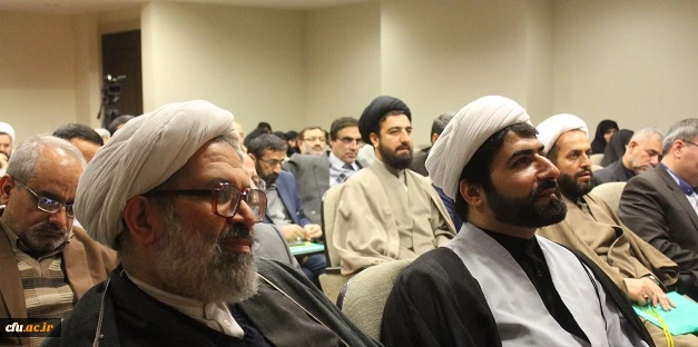 دکتر مهرمحمدی در نشست مسئولان دفاتر نهاد نمایندگی مقام معظم رهبری و معاونان گروه معارف

تربیت دینی به دنبال دین دار شدن یا حاکمیت  توام با معرفت آموزه های دینی بر  رفتار، گفتار و پندار افراد است 4