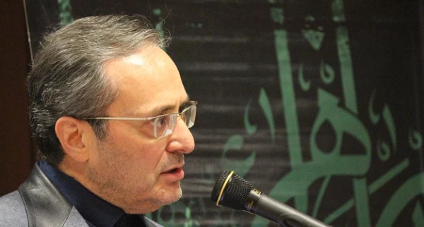 دکتر مهرمحمدی در نشست مسئولان دفاتر نهاد نمایندگی مقام معظم رهبری و معاونان گروه معارف

تربیت دینی به دنبال دین دار شدن یا حاکمیت  توام با معرفت آموزه های دینی بر  رفتار، گفتار و پندار افراد است 10