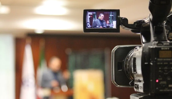 دکتر مهرمحمدی در نشست مسئولان دفاتر نهاد نمایندگی مقام معظم رهبری و معاونان گروه معارف

تربیت دینی به دنبال دین دار شدن یا حاکمیت  توام با معرفت آموزه های دینی بر  رفتار، گفتار و پندار افراد است 12