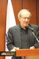 عضو هیات علمی دانشگاه علامه:

وابستگی به درآمدهای نفت، موحب عدم تعادل در اقتصاد است، باید در نظام اقتصاد جهانی ورود کنیم 5