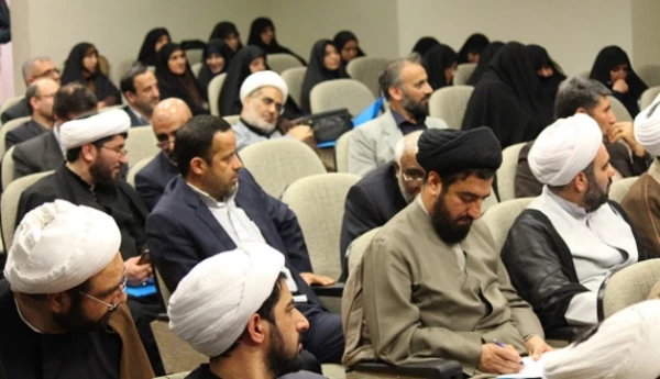 رییس اداره تولیدات رسانه ای و کمک اموزشی نهاد رهبری تشریح کرد:

جزییات بهره برداری از سامانه گروه معارف و هم افزایی تولیدات کمک آموزشی 6