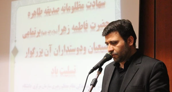 در دومین روز از نشست مسئولان نهاد و اساتید گروه معارف اسلامی برگزار شد:

کارگاه های آموزشی اصول و فنون مشاوره و روش تحقیق و مقاله نویسی 9