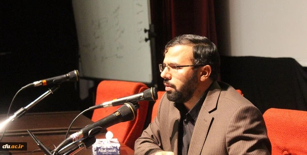 در دومین روز از نشست مسئولان نهاد و اساتید گروه معارف اسلامی برگزار شد:

کارگاه های آموزشی اصول و فنون مشاوره و روش تحقیق و مقاله نویسی 16