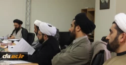 در کارگاه آموزشی روش های تدریس عنوان شد:

معلم پیوند دهنده حیطه دانشی به حیطه عملی و انگیزشی کلاس درس است
 2