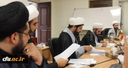 در کارگاه آموزشی روش های تدریس عنوان شد:

معلم پیوند دهنده حیطه دانشی به حیطه عملی و انگیزشی کلاس درس است
 3