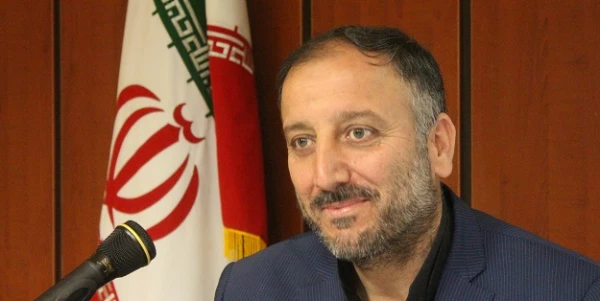 در کارگاه آموزشی روش های تدریس عنوان شد:

معلم پیوند دهنده حیطه دانشی به حیطه عملی و انگیزشی کلاس درس است
 7