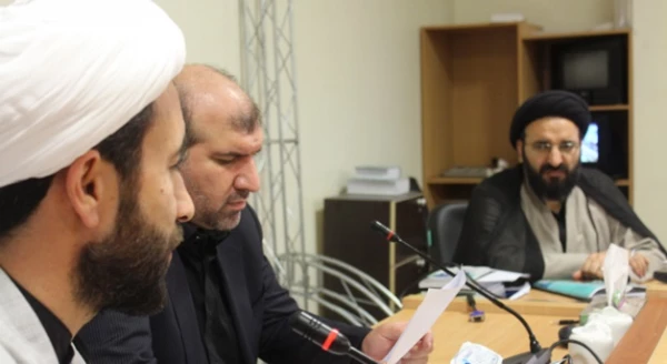 در کارگاه آموزشی روش های تدریس عنوان شد:

معلم پیوند دهنده حیطه دانشی به حیطه عملی و انگیزشی کلاس درس است
 9