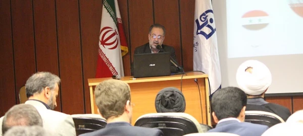 از سوی عضو هیات علمی دانشگاه تهران صورت گرفت:

تشریح آخرین وضعیت تحولات منطقه در نشست دوره اموزشی مسولان دفاتر نهاد و معاونان گروه معارف 7