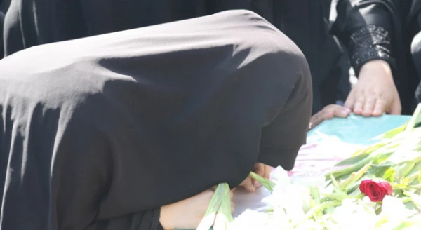 در ایام شهادت حضرت زهرا(س) :

عطر شهادت در فضای دانشگاه فرهنگیان یزد پیچید
 8