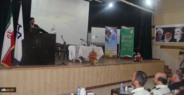 در پردیس شهید بهشتی  هرمزگان برگزار شد:

کارگاه بررسی فضای مجازی فرصت ها و چالش ها 3