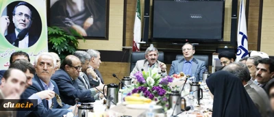 دکتر کیانی در نشست مدیران استانی در بوشهر:

تبیین برنامه های حوزه معارنت و نظارت و ارزیابی و تضمیین کیفیت