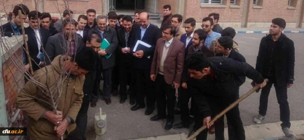 مراسم روز درختکاری در پردیس علامه امینی(ره)  برگزار شد 4