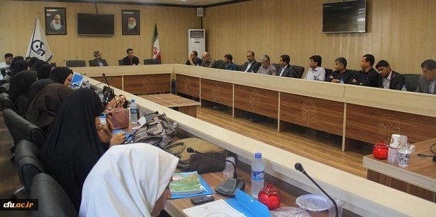 در دانشگاه فرهنگیان هرمزگان برگزار شد:

هم اندیشی استادان ریاضی دانشگاه فرهنگیان
 2