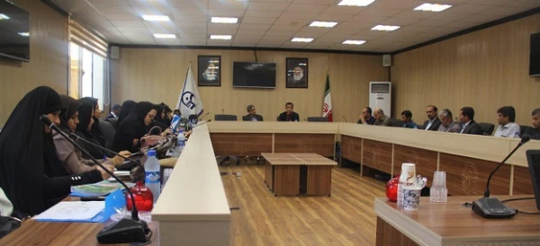 در دانشگاه فرهنگیان هرمزگان برگزار شد:

هم اندیشی استادان ریاضی دانشگاه فرهنگیان
 3