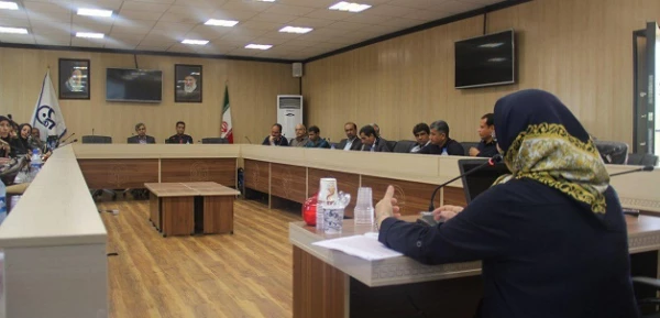 در دانشگاه فرهنگیان هرمزگان برگزار شد:

هم اندیشی استادان ریاضی دانشگاه فرهنگیان
 6