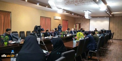 مدیر امور پردیس های اصفهان در دوره منطقه ای آموزش حقوقی مدیران:

کارکنان دانشگاه با توجه به گستره فعالیت ها خود باید از مسائل حقوقی مرتبط آگاهی داشته باشند