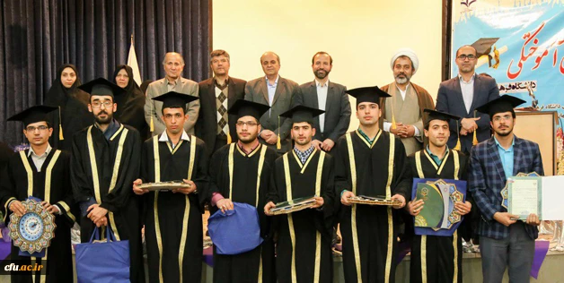 با حضور دکتر عروف زاد مدیر امور پردیس های استان :

جشن نخستین دوره دانش آموختگی دانشگاه فرهنگیان اصفهان برگزار شد
 5