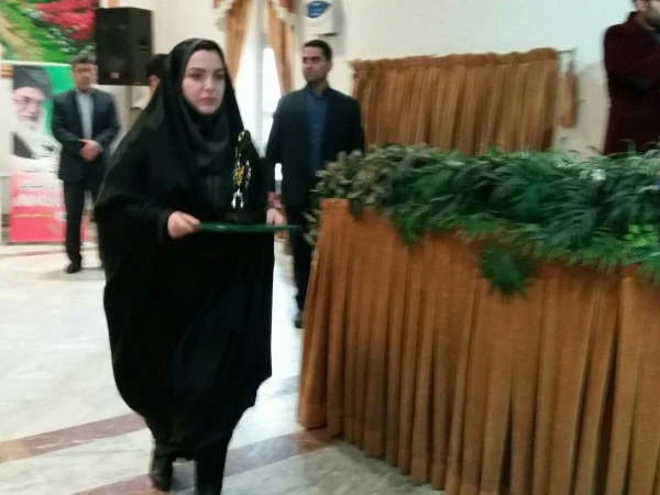 با حضور استاندار مازندران انجام شد:

تجلیل از دانشجو معلمان برگزیده پرسش مهر دانشگاه فرهنگیان مازندران 5