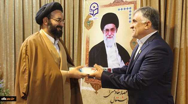 در اولین نشست سازمان مرکزی دانشگاه در سال 96 انجام شد:

مراسم تکریم و معارفه معاون دانشجویی  2