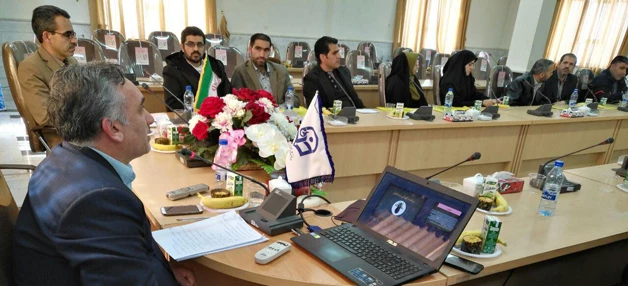 در پردیس شهید باهنر اراک انجام شد:

 برگزاری دوره آموزشی پیشگیری از شیوع بیماریهای انگلی
 4