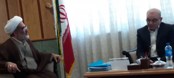 دیدار  حجت الاسلام و المسلمین دکتر زارعی با استاندار قم 2