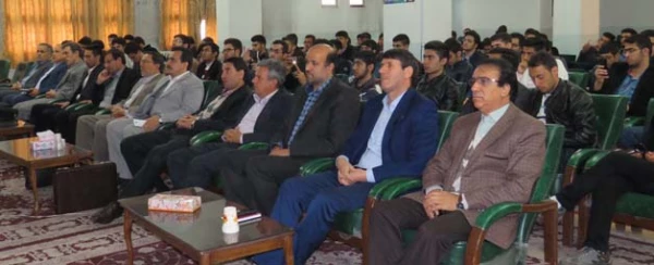 در پردیس علامه امینی(ره) برگزار شد:
 
گرامیداشت روز ملی فن آوری هسته ای در پردیس علامه امینی(ره) 
 4