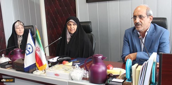 دکتر علی نژاد در مراسم معارفه مدیر کل تربیت بدنی دانشگاه تاکید کرد:

سلامتی، شادابی و تندرستی دانشجو معلمان، سرلوحه فعالیت های تربیت بدنی است 3